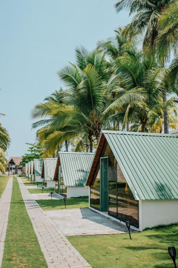 Los Olivos La Playa Hotel Y Restaurante Escuintla Exterior foto